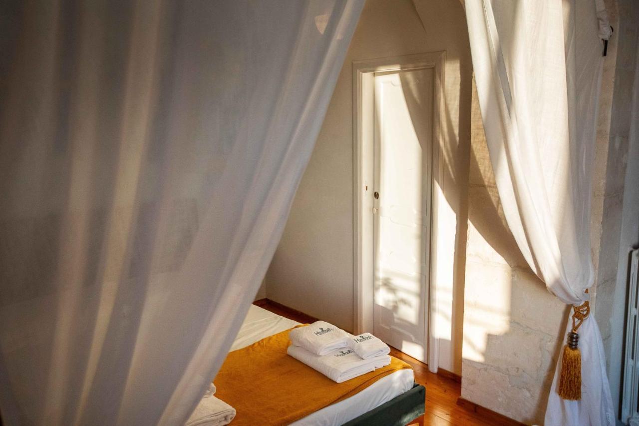 Hostunia Appartement Buitenkant foto